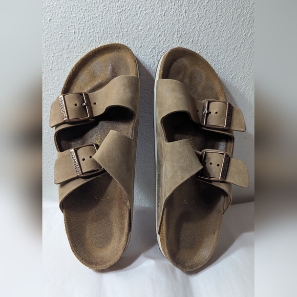 Birkenstock Sandals Women's Shoe Size 9  Slide Buckles - Picture 2 of 10